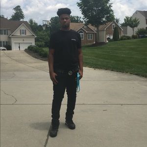 Meet your Posher, Dj